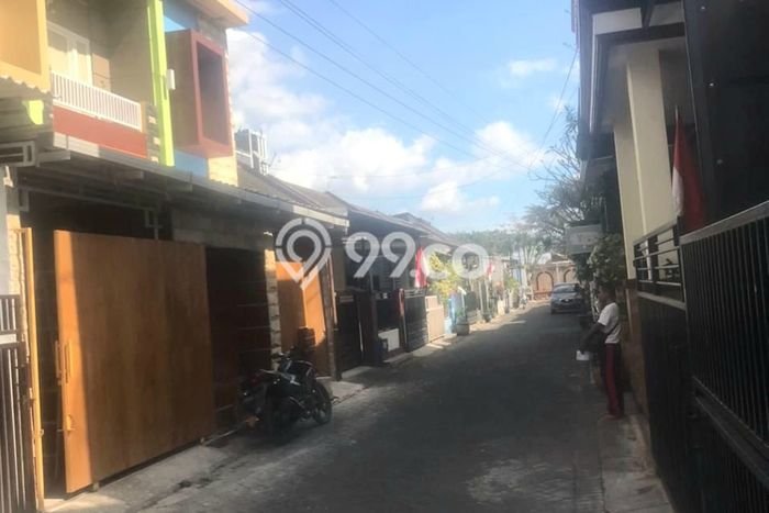 Dijual Cepat Rumah Favorit Siap Huni LB 286m2 di Blimbing, Malang Dijual Cepat Rumah Favorit Siap Huni LB 286m2 di Blimbing, Malang