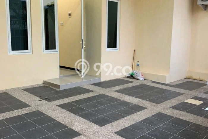Rumah Luas Asri 10 KT Siap Huni di Tlogomas Malang Rumah Luas Asri 10 KT Siap Huni di Tlogomas Malang