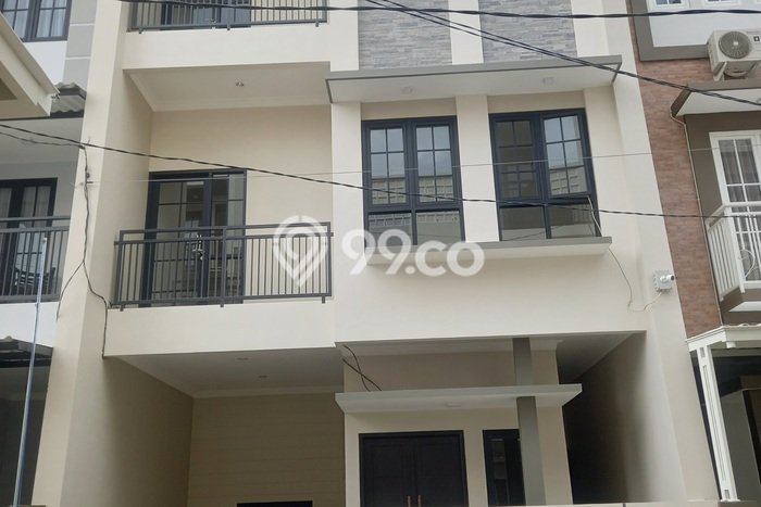 Dijual Cepat Rumah Bagus Siap Huni LB 132m2 di Lowokwaru, Malang Dijual Cepat Rumah Bagus Siap Huni LB 132m2 di Lowokwaru, Malang