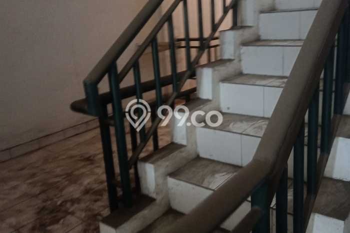 Ruko Dijual di Prime Area Jakarta Barat Luas 110m2 Ruko Dijual di Prime Area Jakarta Barat Luas 110m2