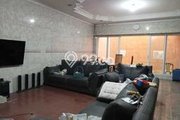 Disewakan! Rumah 3 Kamar Tidur &
3 Kamar Mandi di Taman Surya, Jakarta Barat Disewakan! Rumah 3 Kamar Tidur &
3 Kamar Mandi di Taman Surya, Jakarta Barat
