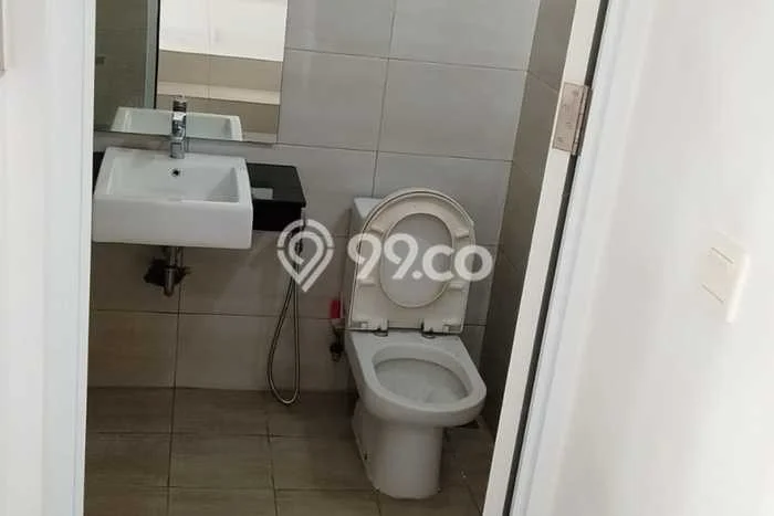 Rumah Strategis Minimalis Lb 102m2 di Cengkareng, Jakarta Barat Rumah Strategis Minimalis Lb 102m2 di Cengkareng, Jakarta Barat