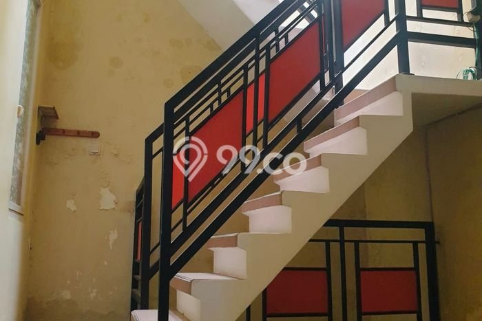 Rumah Modern Minimalis 4 KT Siap Huni di Rungkut Rumah Modern Minimalis 4 KT Siap Huni di Rungkut