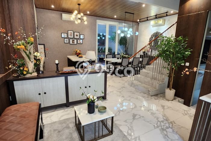 Best Deal Hunian Mewah Ideal dan Luas di Lakarsantri, Surabaya Best Deal Hunian Mewah Ideal dan Luas di Lakarsantri, Surabaya