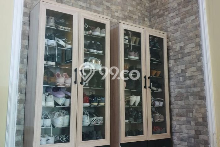 Rumah Modern Minimalis 4 KT Siap Huni di Rungkut Rumah Modern Minimalis 4 KT Siap Huni di Rungkut