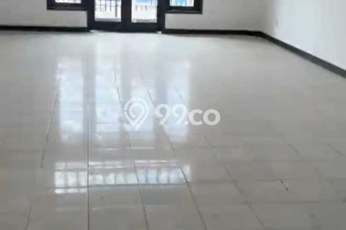 Unit Ruko Dijual di Sambikerep Surabaya Luas Bangunan 200m2 Unit Ruko Dijual di Sambikerep Surabaya Luas Bangunan 200m2