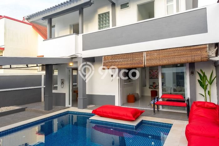 Dijual Vila Kawasan Kuta Selatan, Luas 220m2m², Area tenang untuk Anda Dijual Vila Kawasan Kuta Selatan, Luas 220m2m², Area tenang untuk Anda