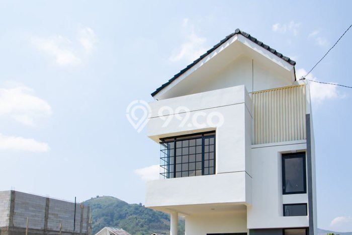 NEW LISTING! Rumah Premium area Cicalengka, Luas 66m2m² Bangunan 52m2m² NEW LISTING! Rumah Premium area Cicalengka, Luas 66m2m² Bangunan 52m2m²