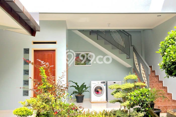 Siap Huni Rumah Mewah 5 Kamar di Cidadap Dekat ke Mana Saja Siap Huni Rumah Mewah 5 Kamar di Cidadap Dekat ke Mana Saja