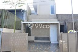Jual Rumah Strategis Bagus Punya 4 KT di Arcamanik Bandung SHM Jual Rumah Strategis Bagus Punya 4 KT di Arcamanik Bandung SHM