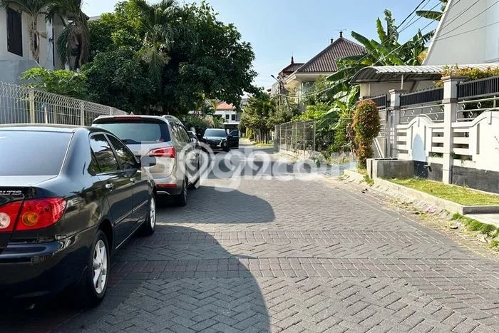 Tanah Kosong Dijual di Surabaya dengan Area 412m2 Tanah Kosong Dijual di Surabaya dengan Area 412m2