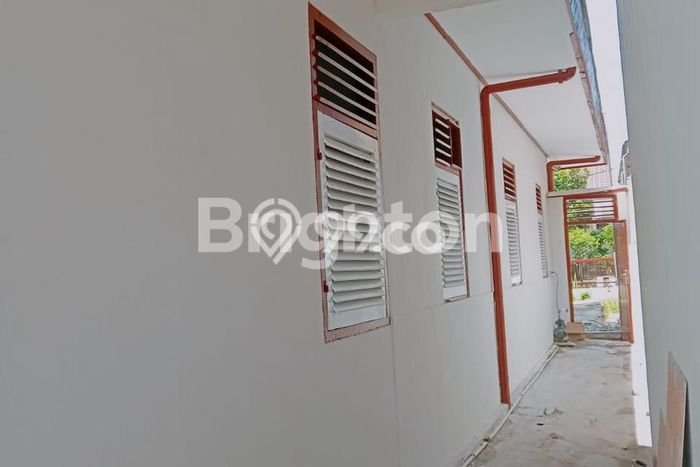 Rumah Lokasi Strategis di Mulyorejo, Surabaya, LT 341m2m² LB 255m2m² Rumah Lokasi Strategis di Mulyorejo, Surabaya, LT 341m2m² LB 255m2m²