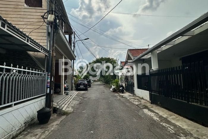 Komersial Premium di Gubeng, Luas 450m2m², Lokasi Komersial, Dekat Gubeng, Surabaya, Surabaya Komersial Premium di Gubeng, Luas 450m2m², Lokasi Komersial, Dekat Gubeng, Surabaya, Surabaya