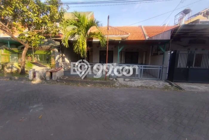 Rumah Modern 3 KT di Medokan Ayu Surabaya Rumah Modern 3 KT di Medokan Ayu Surabaya