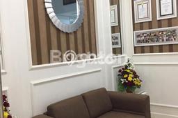 SPECIAL PRICE! Rumah Strategis lokasi Sukolilo, Luas 352m2m² Bangunan 520m2m² SPECIAL PRICE! Rumah Strategis lokasi Sukolilo, Luas 352m2m² Bangunan 520m2m²
