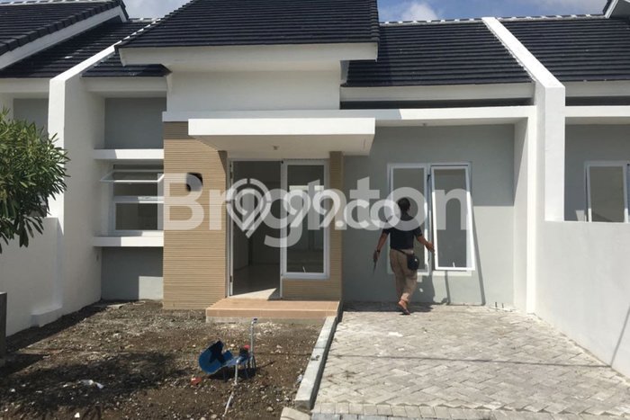Dijual Rumah 2 Kamar Lokasi Strategis Bagus dan Strategis di Menganti Dijual Rumah 2 Kamar Lokasi Strategis Bagus dan Strategis di Menganti
