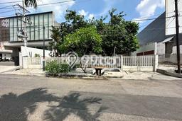 Rumah PREMIUM di Dukuh Pakis, Surabaya, LT 660m2m² LB 625m2m² KESEMPATAN TERBATAS! Rumah PREMIUM di Dukuh Pakis, Surabaya, LT 660m2m² LB 625m2m² KESEMPATAN TERBATAS!