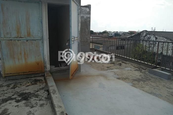 Ruko Dijual di Prime Area Surabaya Luas 136m2 Ruko Dijual di Prime Area Surabaya Luas 136m2