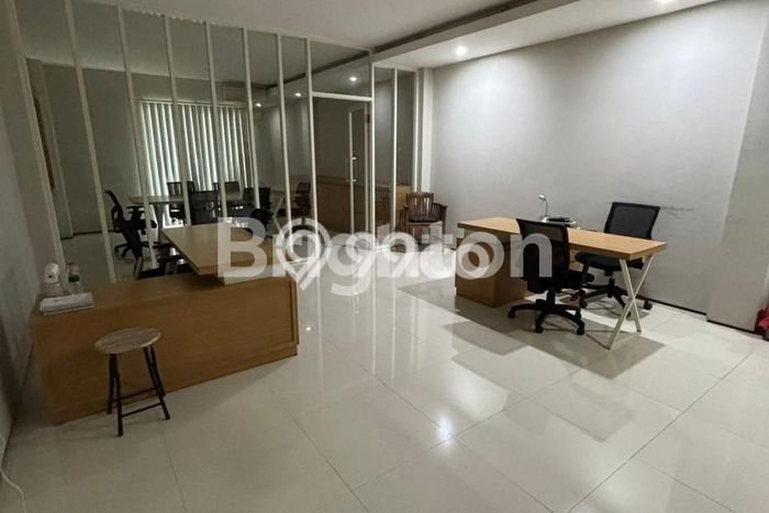 Ruko Bagus Dijual di ngagel Surabaya Lokasi Strategis Cocok untuk Kembangkan Bisnis Ruko Bagus Dijual di ngagel Surabaya Lokasi Strategis Cocok untuk Kembangkan Bisnis