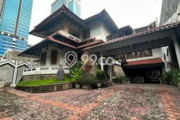 Hunian Super Mewah dengan Akses Paling Strategis di Dharma Husada, Surabaya Hunian Super Mewah dengan Akses Paling Strategis di Dharma Husada, Surabaya