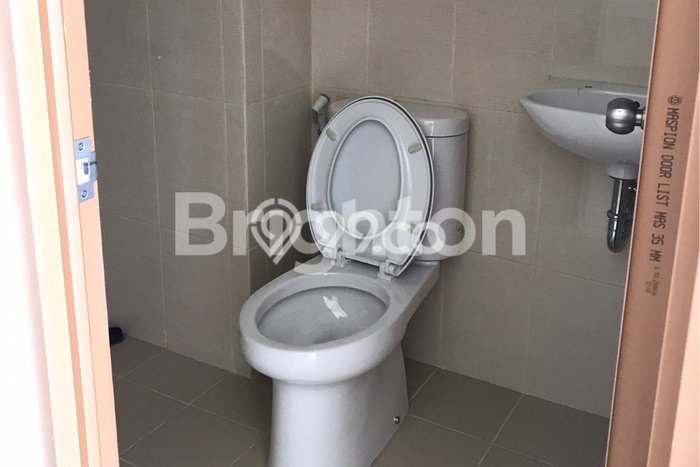 HOT PROPERTY! Apartemen Kawasan , Surabaya, 1 KT, Luas 19m2m², Siap Ditempati, View Terbaik HOT PROPERTY! Apartemen Kawasan , Surabaya, 1 KT, Luas 19m2m², Siap Ditempati, View Terbaik