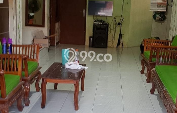 For Sale Rumah 7 Kamar Lokasi Ideal Bagus dan Strategis di Krian For Sale Rumah 7 Kamar Lokasi Ideal Bagus dan Strategis di Krian