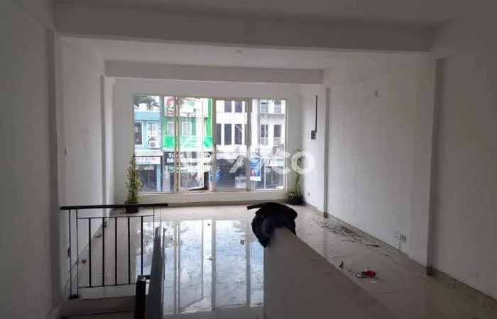 Ruko disewakan di Mulyorejo Surabaya dengan luas bangunan 105m2 Ruko disewakan di Mulyorejo Surabaya dengan luas bangunan 105m2
