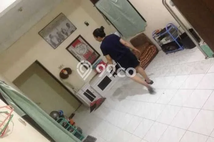 Peluang Investasi! Kost Dijual di Banguntapan, Bantul, 6 KT, 2 KM, Luas 140m2 Peluang Investasi! Kost Dijual di Banguntapan, Bantul, 6 KT, 2 KM, Luas 140m2