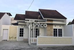 Rumah Modern Cantik 2 KT Siap Huni di Gamping Rumah Modern Cantik 2 KT Siap Huni di Gamping