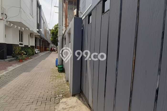 Rumah Sewa Sleman LT 128m2 LB 90m2 Area Caturtunggal Rumah Sewa Sleman LT 128m2 LB 90m2 Area Caturtunggal