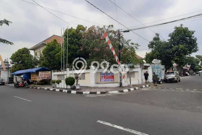 Disewakan Cepat Rumah Kondisi Baik di Kawasan Kraton, Yogyakarta Disewakan Cepat Rumah Kondisi Baik di Kawasan Kraton, Yogyakarta