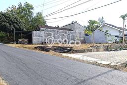 Tanah Lokasi Prima di Gamping, Luas 102m2m², Kawasan Asri, Akses Gamping, Sleman, Sleman Tanah Lokasi Prima di Gamping, Luas 102m2m², Kawasan Asri, Akses Gamping, Sleman, Sleman