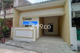 Rumah Lingkungan Nyaman kawasan Pejuang, Bekasi, LT 60m² LB 50m² Rumah Lingkungan Nyaman kawasan Pejuang, Bekasi, LT 60m² LB 50m²