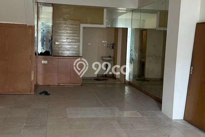 Unit Ruko Dijual di Daan Mogot Jakarta Barat Luas Tanah 67m2, Luas Bangunan 202m2 Unit Ruko Dijual di Daan Mogot Jakarta Barat Luas Tanah 67m2, Luas Bangunan 202m2