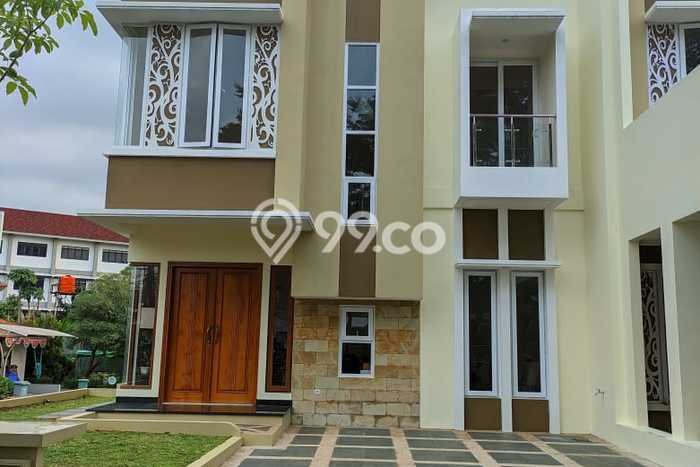 Rumah Mewah Akses Strategis di Jakarta Timur Semi Furnished Rumah Mewah Akses Strategis di Jakarta Timur Semi Furnished
