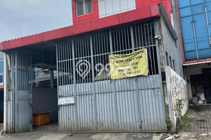 Ruko Bagus Dijual LB 200m2 Lokasi Strategis Jakarta Barat Area Cocok untuk Bisnis Ruko Bagus Dijual LB 200m2 Lokasi Strategis Jakarta Barat Area Cocok untuk Bisnis