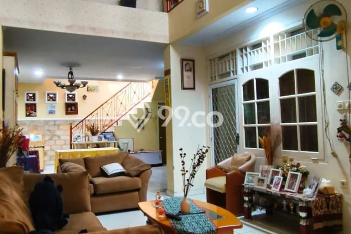 Dijual Rumah Mewah Elegan Dengan View Cantik di Slipi, Jakarta Barat Dijual Rumah Mewah Elegan Dengan View Cantik di Slipi, Jakarta Barat
