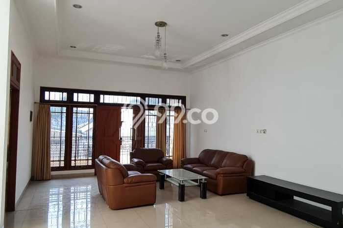 LOKASI TERBAIK! Rumah kawasan Pluit, 4 KT, Area Premium, Luas 230m² LB 267m² LOKASI TERBAIK! Rumah kawasan Pluit, 4 KT, Area Premium, Luas 230m² LB 267m²