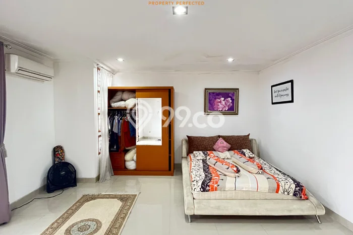 Disewakan segera rumah minimalis strategis 7 Kamar di Palmerah, Jakarta Barat Disewakan segera rumah minimalis strategis 7 Kamar di Palmerah, Jakarta Barat
