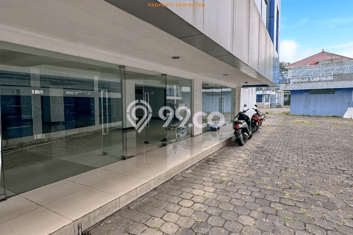 Komersial Usaha Dijual di Mampang Prapatan Jakarta Selatan LT 2232m2 & LB 2250m2 Komersial Usaha Dijual di Mampang Prapatan Jakarta Selatan LT 2232m2 & LB 2250m2