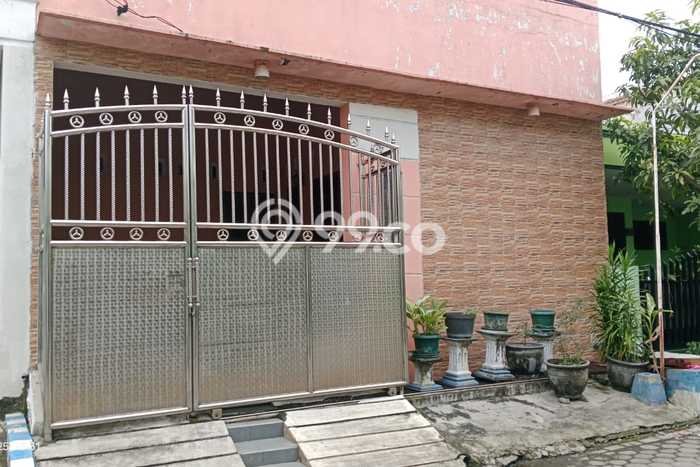 Jual Cepat Rumah 2 KT 2 KM di Jantung Kota Waru, Sidoarjo Jual Cepat Rumah 2 KT 2 KM di Jantung Kota Waru, Sidoarjo