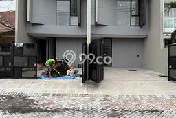 Jual Rumah Minimalis Bagus Punya 4 KT di Mulyorejo Surabaya SHM Jual Rumah Minimalis Bagus Punya 4 KT di Mulyorejo Surabaya SHM