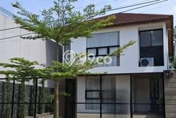Ready to Use! Premium House LT 297m2 Desain Elegan di Setiabudi Ready to Use! Premium House LT 297m2 Desain Elegan di Setiabudi