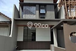 Rumah Mewah LB 180m2 Siap Pakai Desain Elegan di Setra Duta, Bandung Rumah Mewah LB 180m2 Siap Pakai Desain Elegan di Setra Duta, Bandung