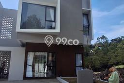 Jual Rumah Luas Elegan Dengan View Cantik di Bandung Kota, Bandung Jual Rumah Luas Elegan Dengan View Cantik di Bandung Kota, Bandung