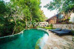 Siap Huni Hunian Elit 3 Kamar di Ubud Dekat ke Mana Pun Siap Huni Hunian Elit 3 Kamar di Ubud Dekat ke Mana Pun