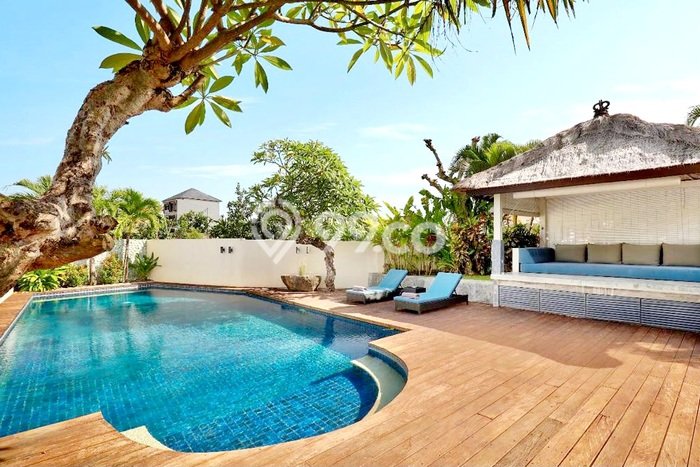 For Sale! Premium House LT 660m2 Desain Elegan di Umalas For Sale! Premium House LT 660m2 Desain Elegan di Umalas