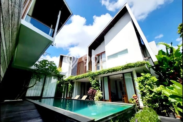 For Sale! Premium House LT 401m2 Desain Elegan di Jimbaran For Sale! Premium House LT 401m2 Desain Elegan di Jimbaran