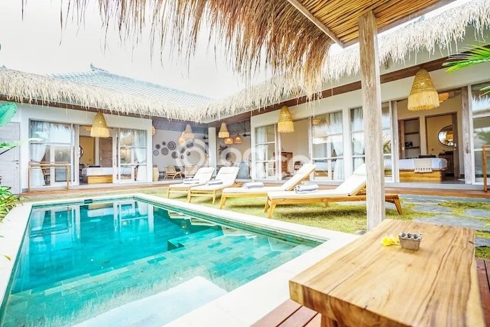Rumah 4 KT 3 KM Pemandangan Laut di Kerobokan, Badung Rumah 4 KT 3 KM Pemandangan Laut di Kerobokan, Badung