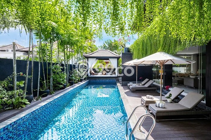 Rumah Luxury Modern Tanpa Renovasi di Seminyak Badung Rumah Luxury Modern Tanpa Renovasi di Seminyak Badung